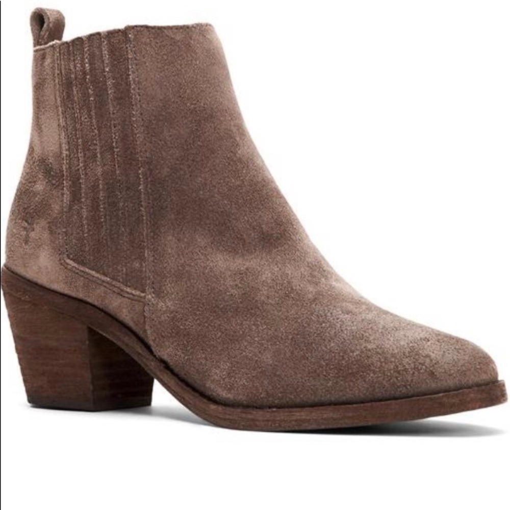 Frye Alton Chelsea Grey, Size: 6